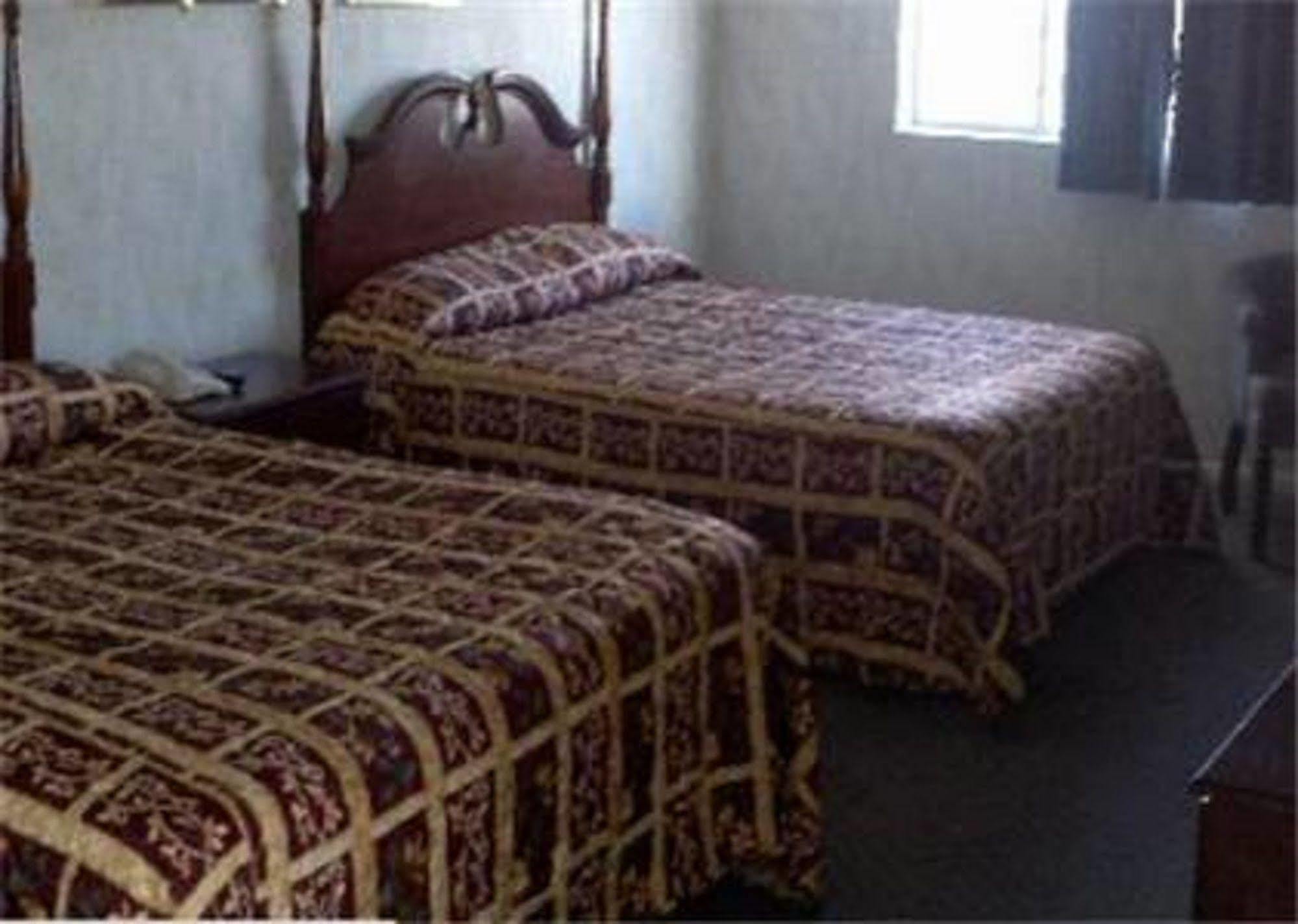Thunderbird Motel Bishop Kültér fotó