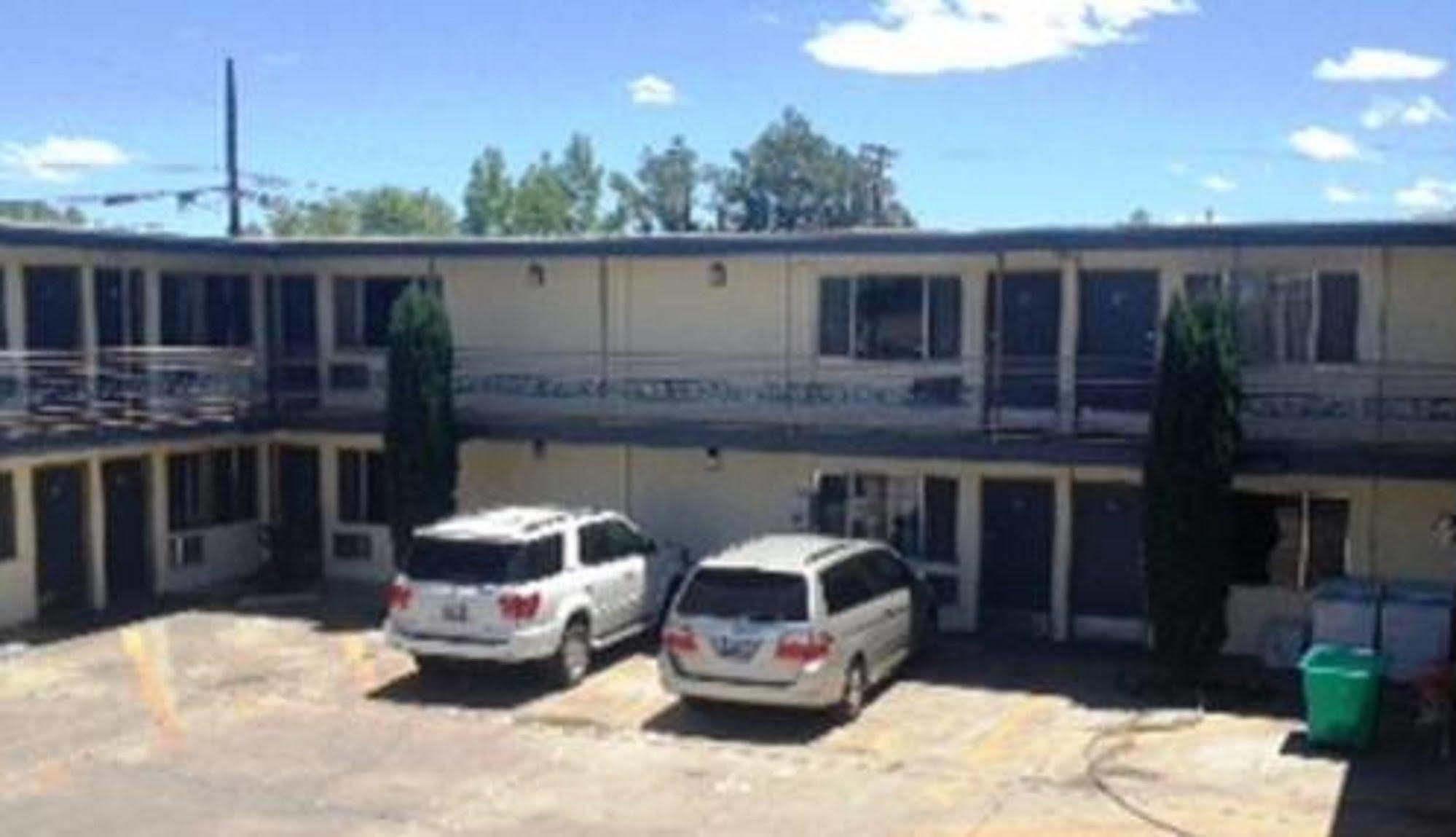 Thunderbird Motel Bishop Kültér fotó